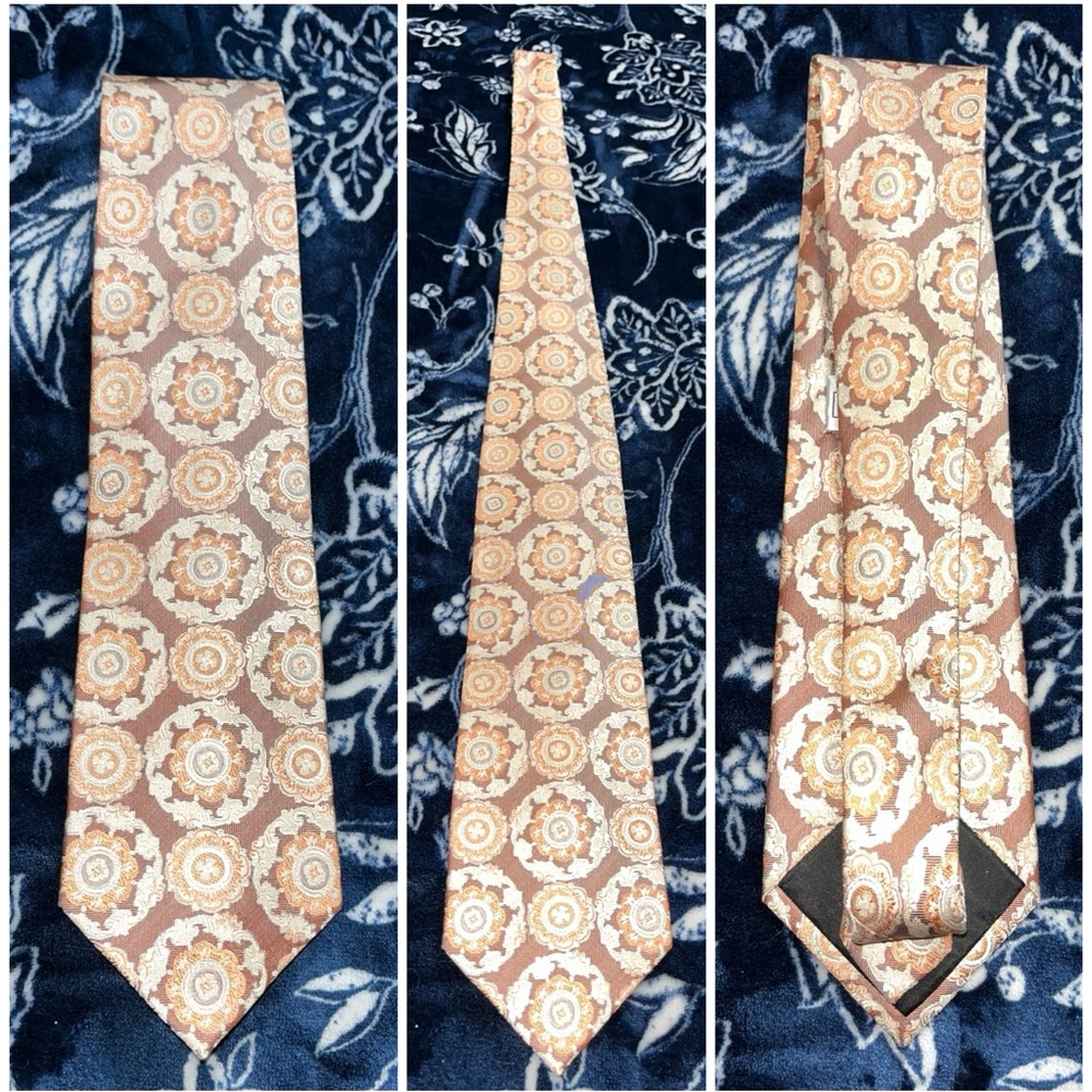 Vintage Venturi Uomo 100% Silk Men's Tie